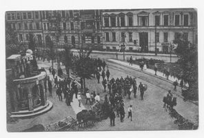 Tilsit, Stadt, Stadtkreis Tilsit Herzog-Albrecht-Platz Tilsit, Herzog-Albrecht-Platz, Einzug eines russischen Infanterie-Regimentes Tilsit, Erster Weltkrieg, russische Besetzung und Befreiung 1914