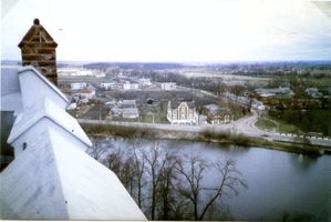 Friedland (Ostpr.), Kreis Bartenstein Friedland (Правдинск), Blick vom Kirchturm zur ehemaligen Kreisstraße 131 und zur Straße nach Wehlau